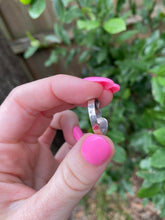 Load image into Gallery viewer, Abalone Inlay Swan Sterling Silver Ring
