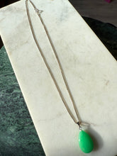 Load image into Gallery viewer, Vintage Sterling Silver Jade Necklace

