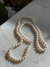 Load image into Gallery viewer, Vintage Pearl 14k Gold Necklace 17.5”
