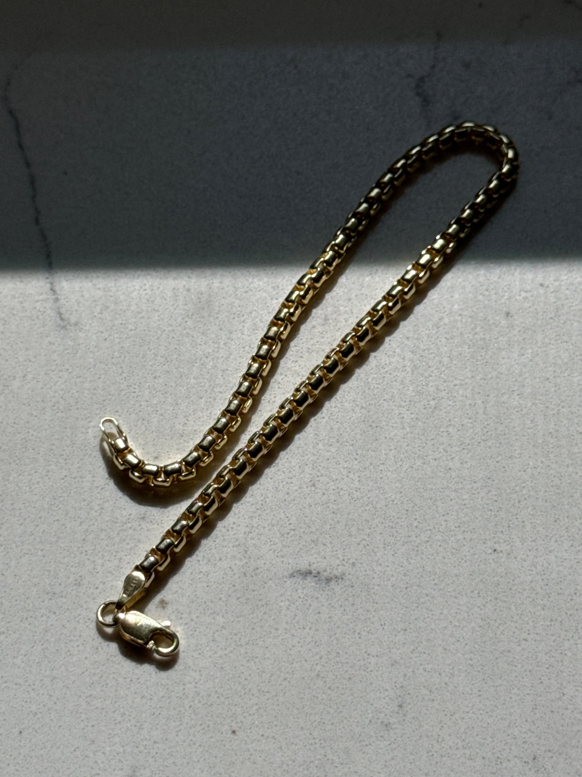 Deadstock Gold Vermeil Rounded Box Chain Bracelet 8.5”