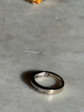 Load image into Gallery viewer, Vintage Natural Diamond 14k Gold Ring
