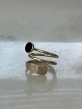 Load image into Gallery viewer, Mexico Black Onyx Sterling Silver Ring Size 7.5
