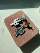Load image into Gallery viewer, Vintage Mexico Cactus Star Earrings
