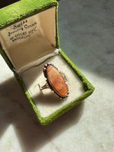 Load image into Gallery viewer, Spiny Oyster Vintage Sterling Silver Ring Size 9.25
