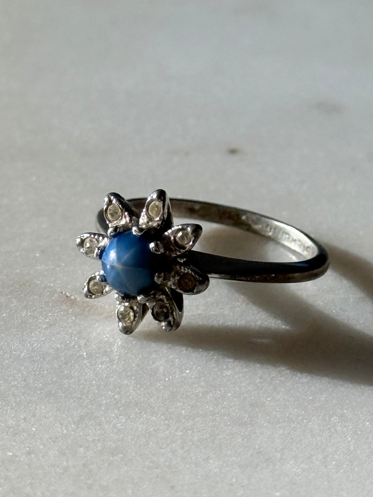 Antique Synthetic Star Sapphire Flower Ring Size 6.75