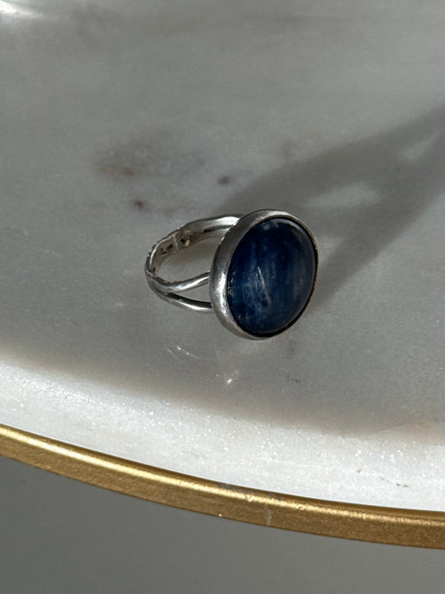 Blue Sapphire Sterling Silver Ring Size 6