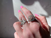 Load image into Gallery viewer, Fairy Vintage Sterling Silver Ring
