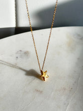Load image into Gallery viewer, Gold Vermeil Star Necklace 18”
