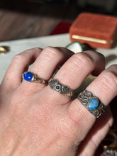 Load image into Gallery viewer, Vintage Blue Sapphire Sterling Silver Ring Size 5.75
