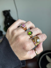 Load image into Gallery viewer, Vintage 1970s Soviet USSR Pink Sapphire 14k Gold Ring
Size 6.75
