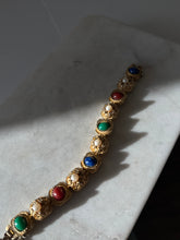 Load image into Gallery viewer, Vintage Goldtone Costume Bracelet
