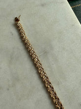 Load image into Gallery viewer, Vintage 14k Yellow Gold Bracelet 6.75”
