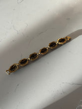 Load image into Gallery viewer, Florenza Vintage Gold Plated Gemstone Pearl Bracelet 7”
