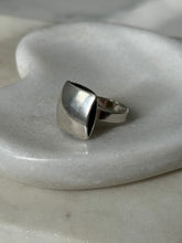 Load image into Gallery viewer, Square Modernist Ring Size 7
