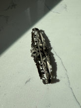 Load image into Gallery viewer, Vintage Enamel Floral Brooch
