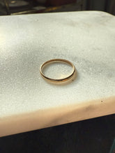 Load image into Gallery viewer, Dainty 14k Yellow Gold Ring Size 6.75
