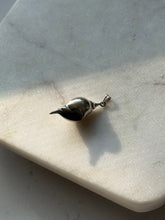 Load image into Gallery viewer, Vintage Shell Sterling Silver Pendant
