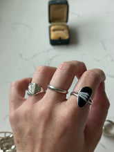 Load image into Gallery viewer, Solid Sterling Silver Classic Band Ring Size 7
