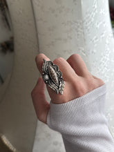 Load image into Gallery viewer, Petrified Florida Palm Sterling Silver Ring Size 8.75
