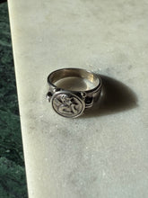 Load image into Gallery viewer, Cherub Sterling Silver Vintage Ring Size 7
