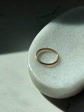Load image into Gallery viewer, Vintage Solid 14k Gold Thin Band Size 7
