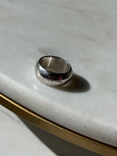 Load image into Gallery viewer, Vintage Solid Sterling Etched Donut Band Ring Size 5.75
