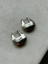 Load image into Gallery viewer, Vintage Geometric Sterling Silver Hoops
