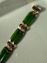 Load image into Gallery viewer, Vintage Green Jade &amp; 14k Yellow Gold Bracelet 7”
