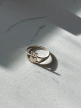 Load image into Gallery viewer, Vintage Hearts of Claddagh Sterling Silver Ring Size 7
