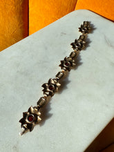 Load image into Gallery viewer, Antique 1/20 10k Gold Filled Flower Bracelet 6.25”
