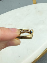 Load image into Gallery viewer, Vintage Modernist 18k Yellow Gold Cabochon Ring Size 7

