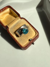 Load image into Gallery viewer, Israel Sterling Silver Ring Size 8.25
