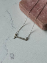 Load image into Gallery viewer, Vintage Hammer Sterling Silver Necklace

