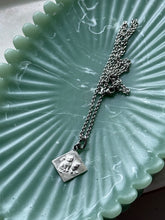 Load image into Gallery viewer, Vintage Cat Charm Necklace 20”
