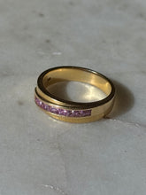Load image into Gallery viewer, Vintage Solid 18k Gold Pink Sapphire Ring Size 8
