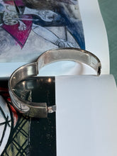 Load image into Gallery viewer, Vintage 1959 Mary Tart &amp; Co. Sterling Silver Etched Bangle Bracelet
