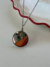 Load image into Gallery viewer, Vintage Spiny Oyster &amp; Abalone Shell Sterling Necklace 18”
