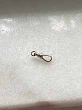 Load image into Gallery viewer, Vintage Sterling Silver Dog Clip
