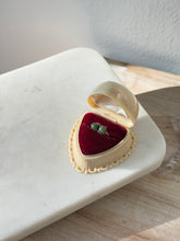 Load image into Gallery viewer, Green Toi et Moi 10k Gold Filled Espo Ring Size 4.75
