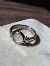 Load image into Gallery viewer, Vintage Timex Two-Tone Expansion Watch
