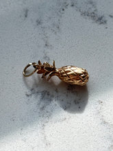 Load image into Gallery viewer, Vintage Solid 14k Gold Pineapple Charm

