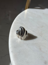 Load image into Gallery viewer, Solid Sterling Silver Ring Size 7
