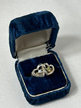 Load image into Gallery viewer, Lenox Peridot &amp; Pearl Sterling Heart Ring Size 5
