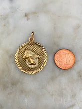 Load image into Gallery viewer, Lady Fortuna Vintage 18k Gold Pendant
