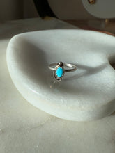 Load image into Gallery viewer, Vintage Dainty Turquoise Sterling Silver Ring Size 6
