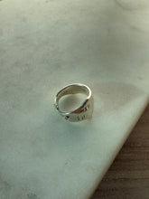 Load image into Gallery viewer, Shark Wraparound Sterling Silver Ring Size 5.5
