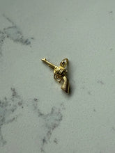 Load image into Gallery viewer, Vintage 18k Yellow Gold Gun Charm
