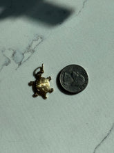 Load image into Gallery viewer, Italian Vintage 14k Yellow Gold Turtle Pendant
