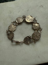 Load image into Gallery viewer, Replica Atocha Coin Dog Clip Bracelet
