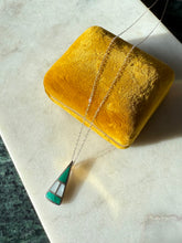 Load image into Gallery viewer, Malachite &amp; Mother of Pearl Inlay Sterling Silver Necklace
